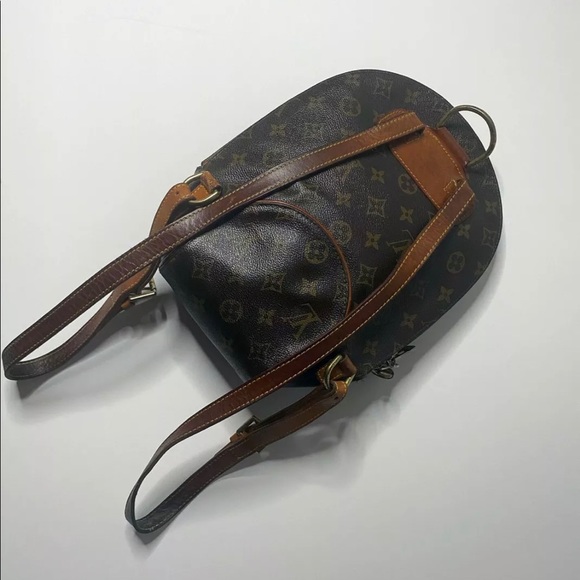 Louis Vuitton Ellipse Backpack - Picture 2 of 2